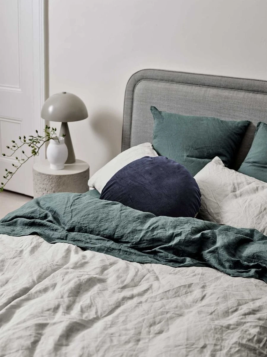 Emile Pure Linen Quilt Cover - Glacier 4 Emile Pure Linen Quilt Cover - Glacier - Image 2