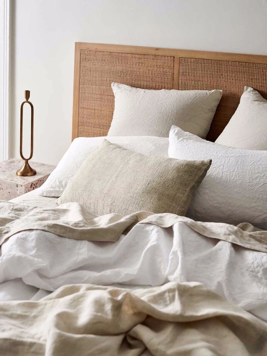 Emile Pure Linen European Pillowcase - Marshmallow 5 Emile Pure Linen European Pillowcase - Marshmallow - Image 3