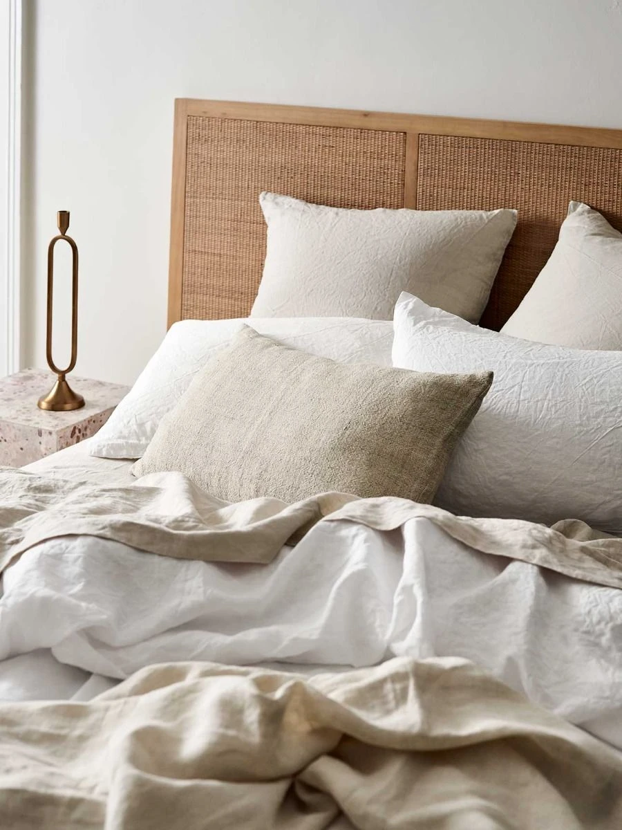 Heavy Linen Rectangle Cushion - Feather Grey 4 Heavy Linen Rectangle Cushion - Feather Grey - Image 2