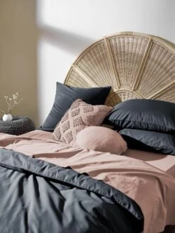 Halo Organic Cotton Quilt Cover - Steel -Best Home halo bedlinen steel grey close