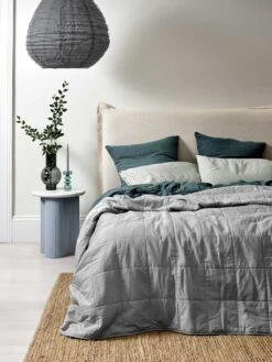 Halo Organic Coverlet - Pebble