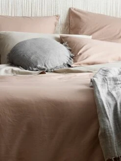 Halo Organic Cotton Quilt Cover - Rosewater -Best Home halo organic cotton bedlinen rosewater detail