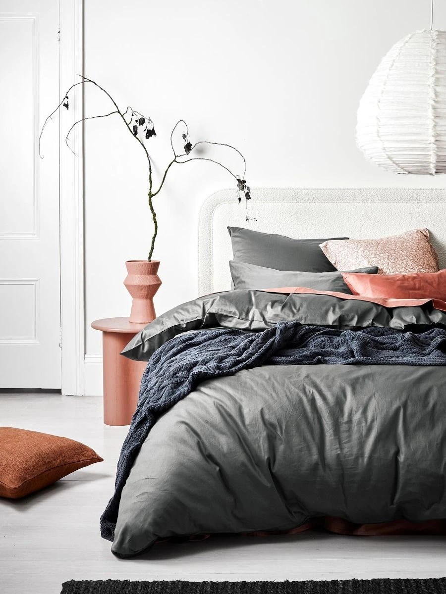 Halo Organic Sateen European Pillowcase - Shadow 4 Halo Organic Sateen European Pillowcase - Shadow - Image 2