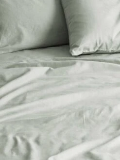 Halo Organic Cotton Sheet Set - Peppermint 5 Halo Organic Cotton Sheet Set - Peppermint -Best Home halo organic sheets sage detail 2
