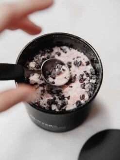 Pinot Grape Skin Bath Soak -Best Home hunter lab pinoit grape skin bath soak 4