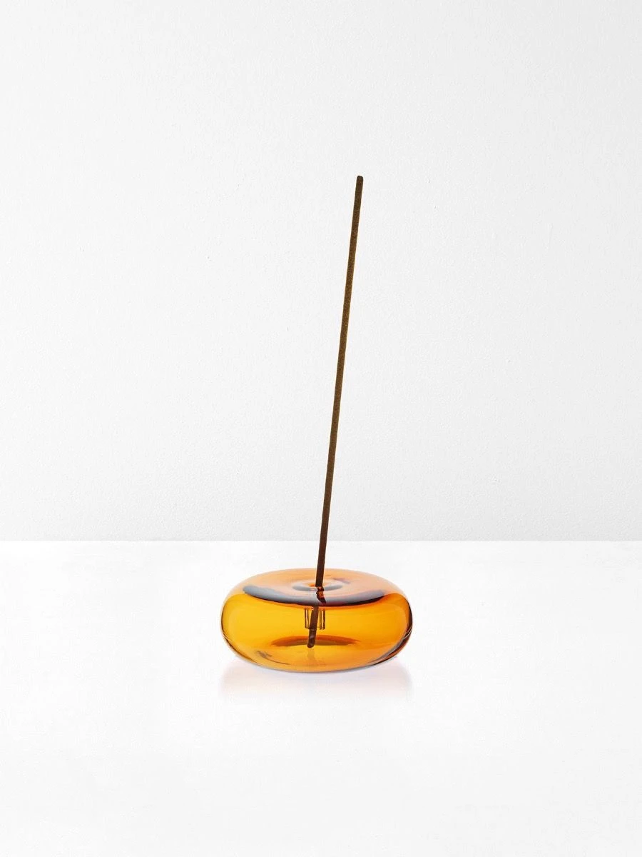 Le Galet Incense Holder - Amber 3 Le Galet Incense Holder - Amber