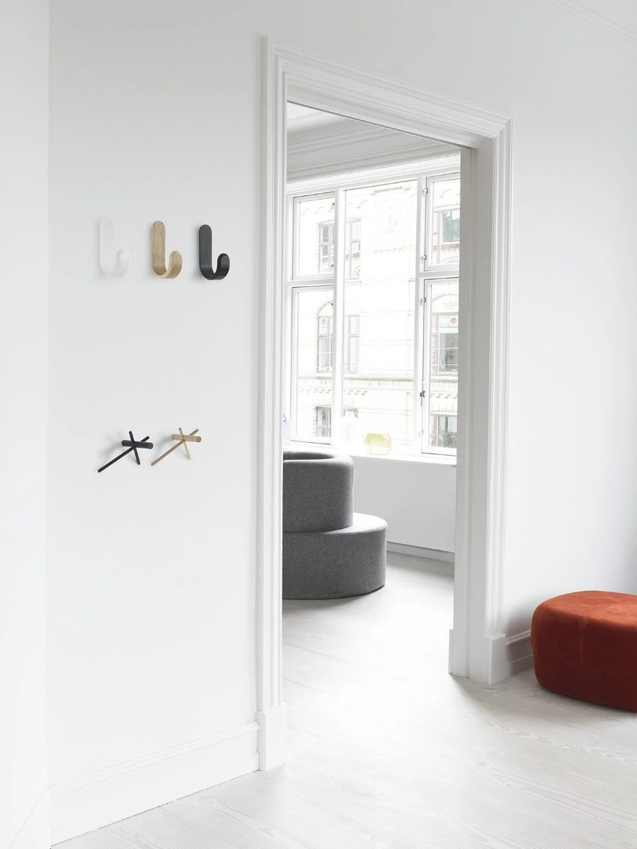Normann Copenhagen Curve Hook In White 5 Normann Copenhagen Curve Hook In White - Image 3