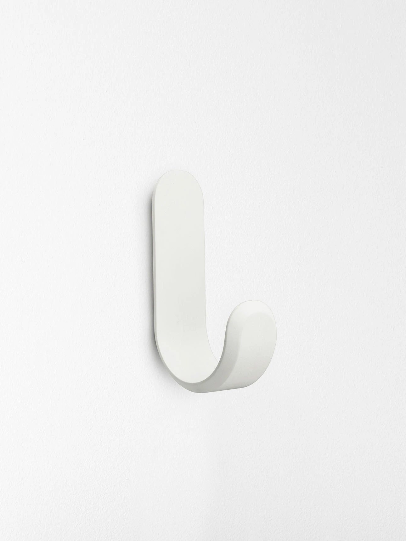 Normann Copenhagen Curve Hook In White 3 Normann Copenhagen Curve Hook In White