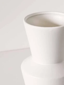 Loren Vase -Best Home paola joy loren vase 3