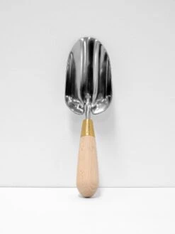 Trowel