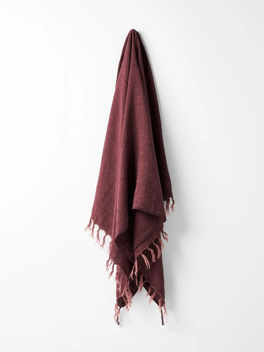 Vintage Linen Fringe Throw - Syrah