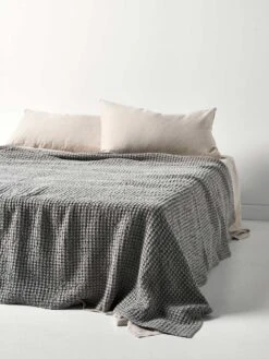 Waffle Bed Cover - Smoke
